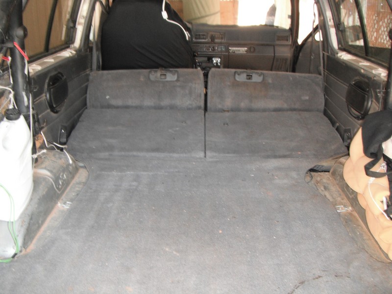 back with backseats down - 1987 Toyota 4Runner for Sale 22RE 4x4 Manual Five Speed